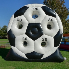 Football Circle aufgebaut